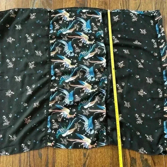 American Eagle Vintage Infinity Scarf w/ Peacock Design - Picture 7 of 10